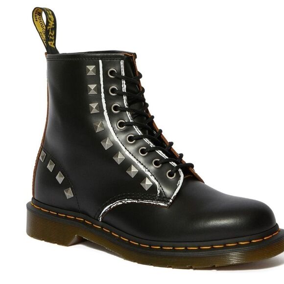 Dr.‎ Martens 1460 Stud Lace-Up Studded Leather Boot, Size 8, Black/Silver, NWT - Picture 1 of 15